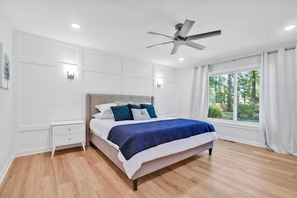 Middle Sound Hideaway~Beaches, Shopping, Families Villa Wilmington Exterior foto